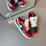 TÊNIS NIKE AIR JORDAN 1 LOW