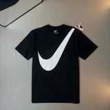 CAMISETA NIKE SPORTSWEAR SWOOSH
