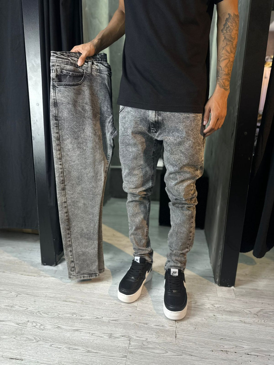 CALÇA JOGADOR LISA CINZA