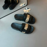 CHINELO GUCCI PLATAFORMA CG
