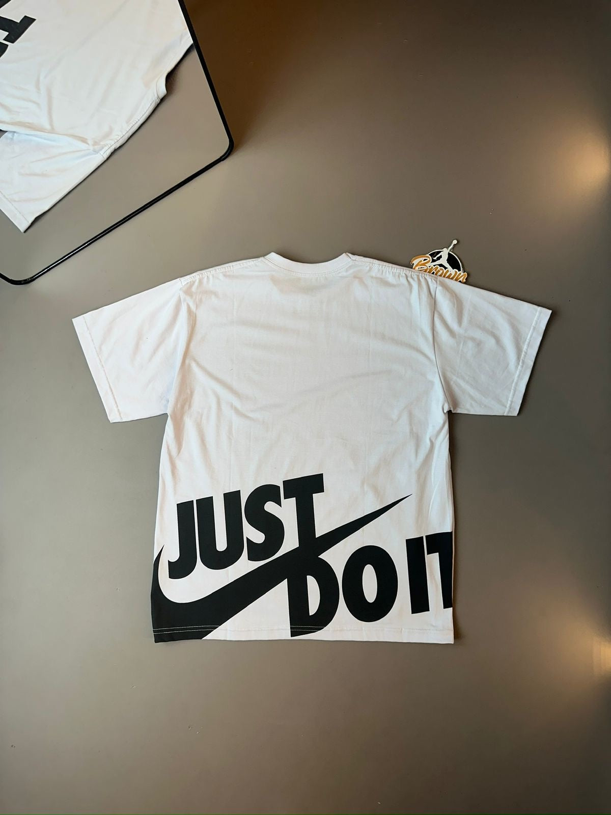 CAMISETA NIKE SPORTSWEAR JUST IT