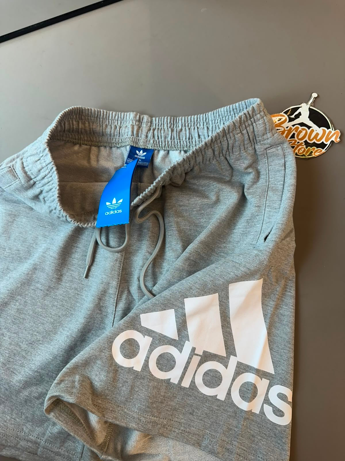 BERMA MOLETOM ADIDAS LETREIROO