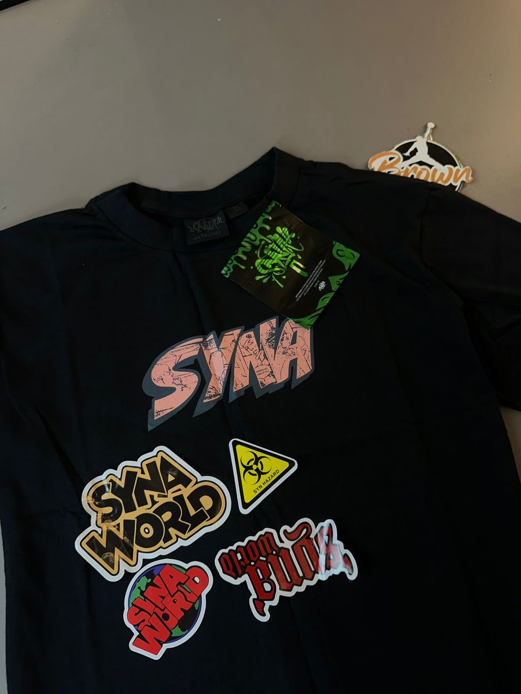 CAMISETA SYNA WORLD