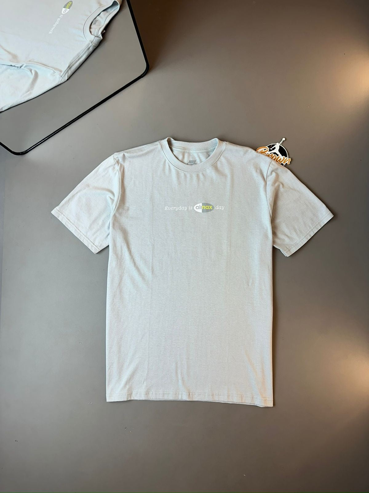 CAMISETA NIKE AIR MAX