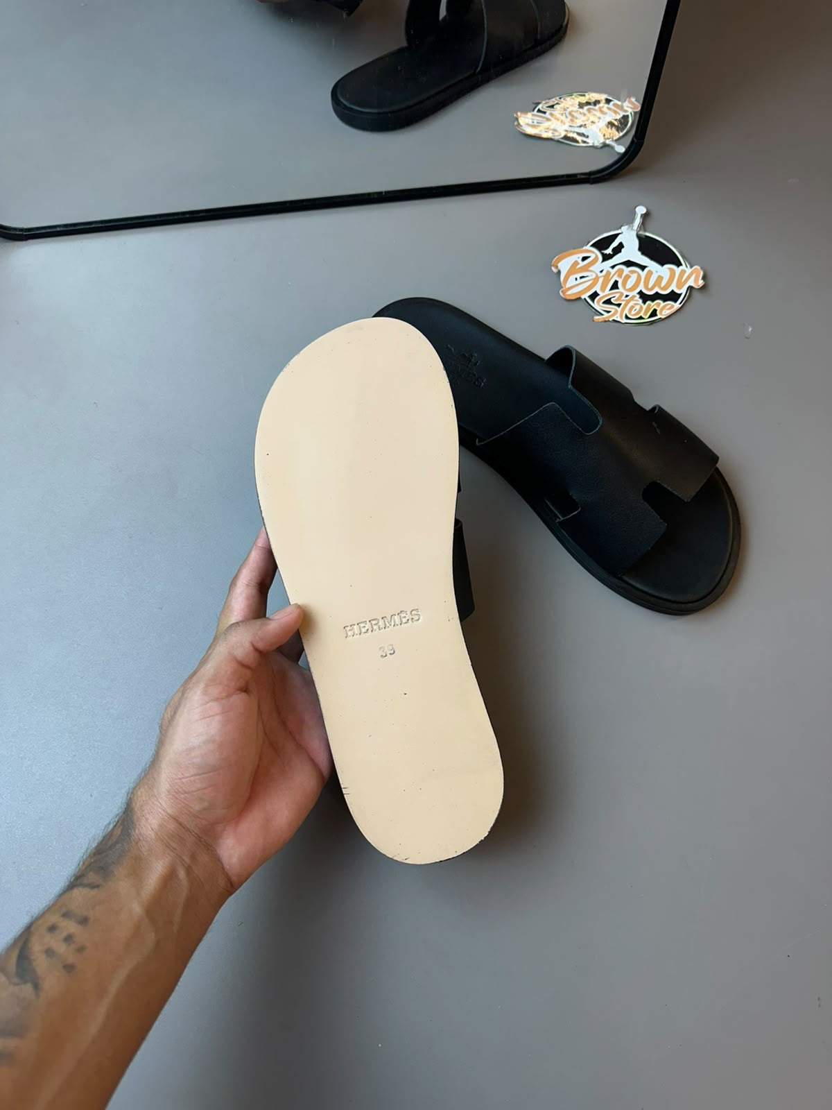 CHINELO HERMES SLIDE