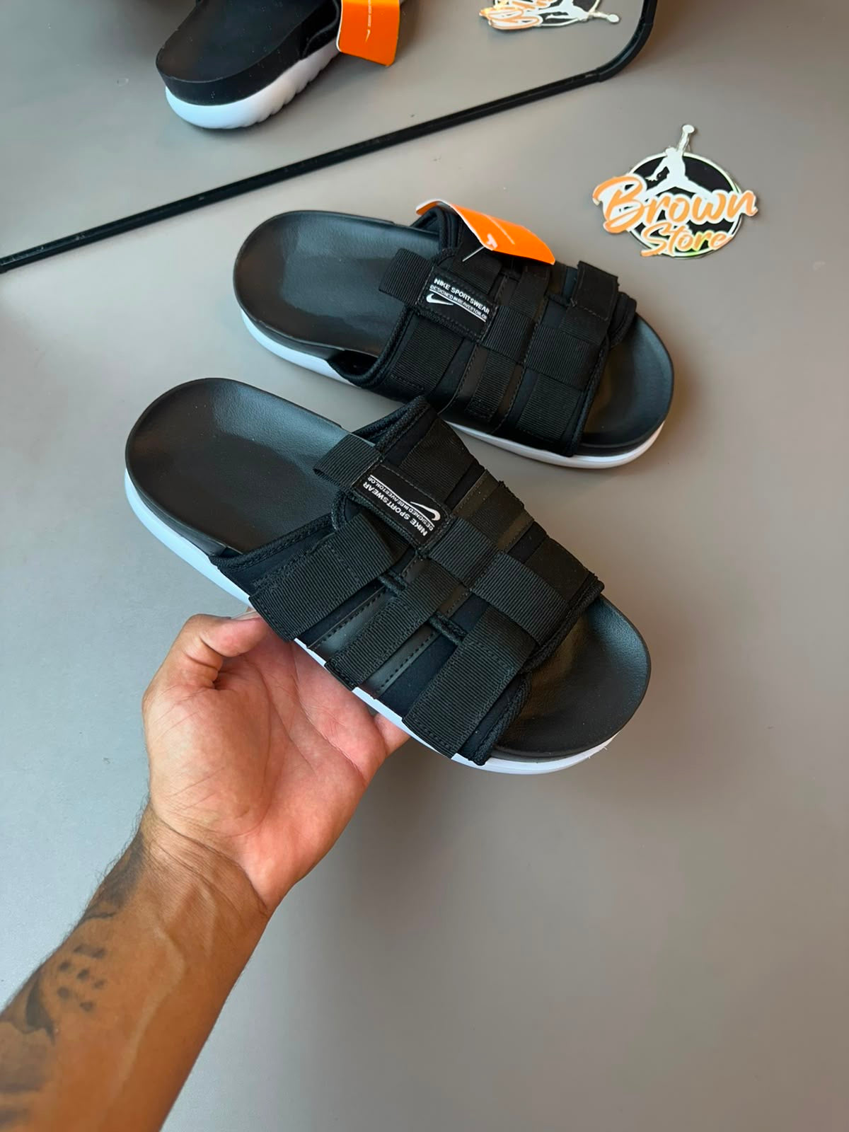 CHINELO NIKE ASUNA 5.0 P