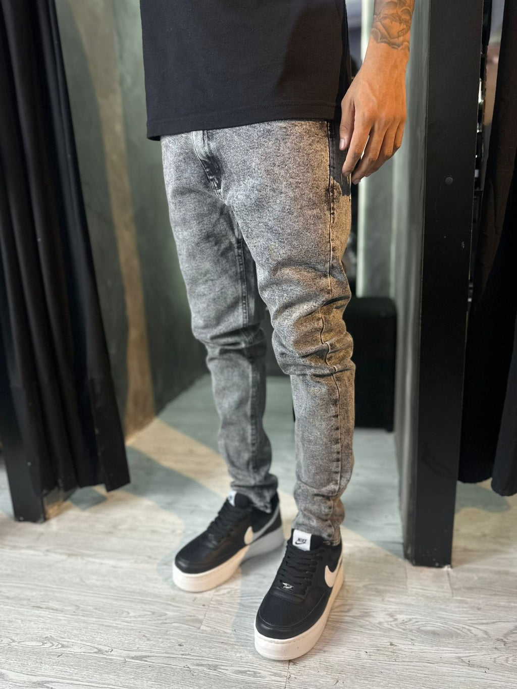 CALÇA JOGADOR LISA CINZA