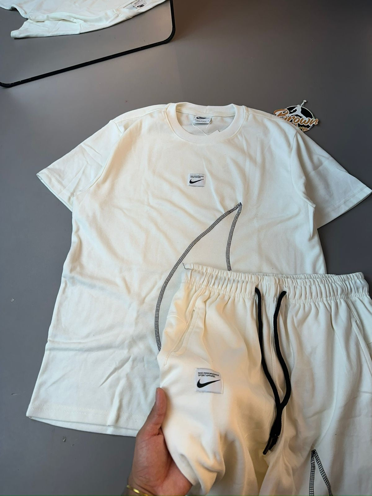 CONJUNTO NIKE MALHÃO SWOOSH