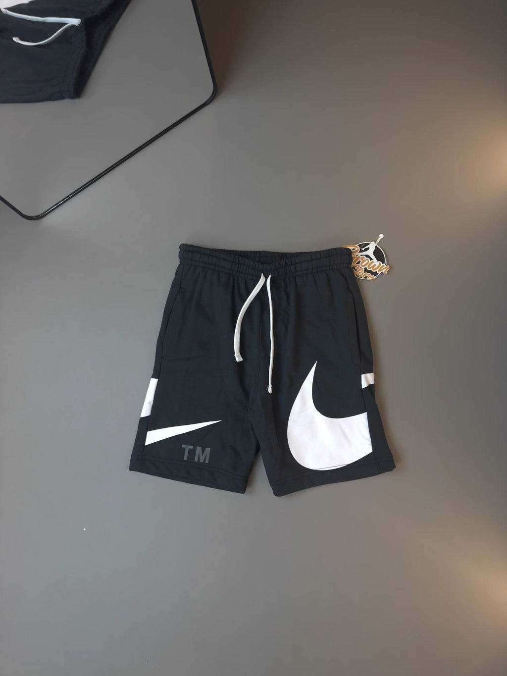 BERMUDA MOLETOM NK BIG SWOOSH TM