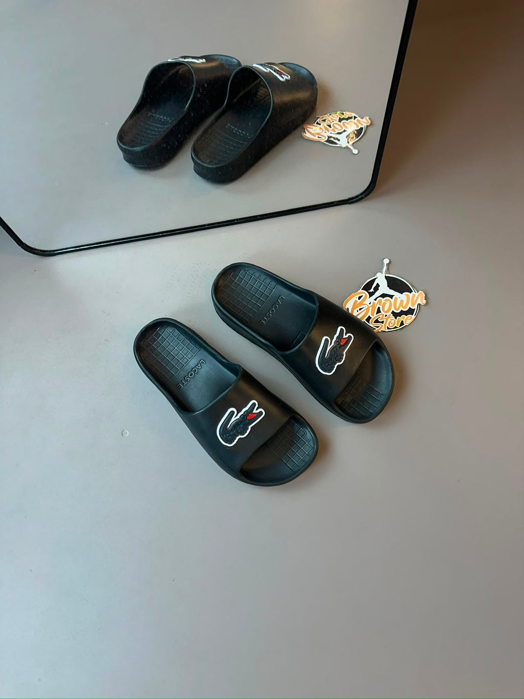 CHINELO LACOSTE