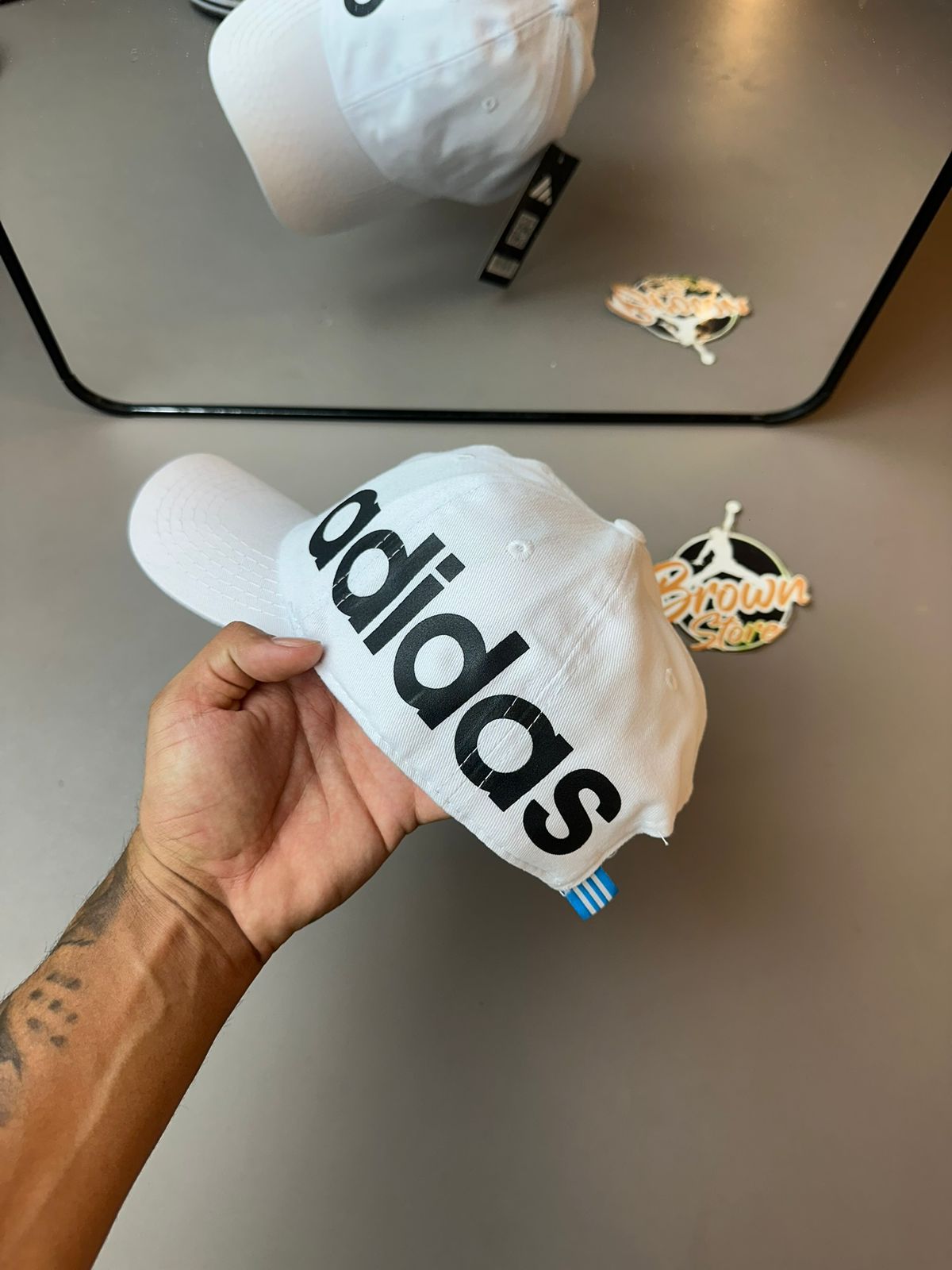BONÉ ADIDAS LETREIRO B