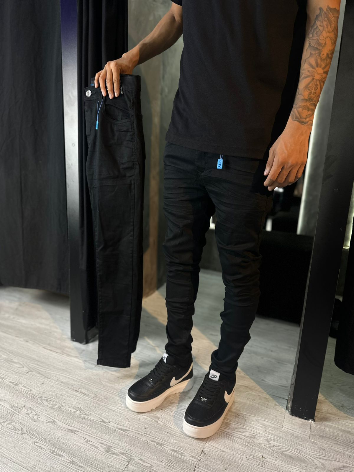 CALÇA JOGADOR LIPSE BLACK DENIM
