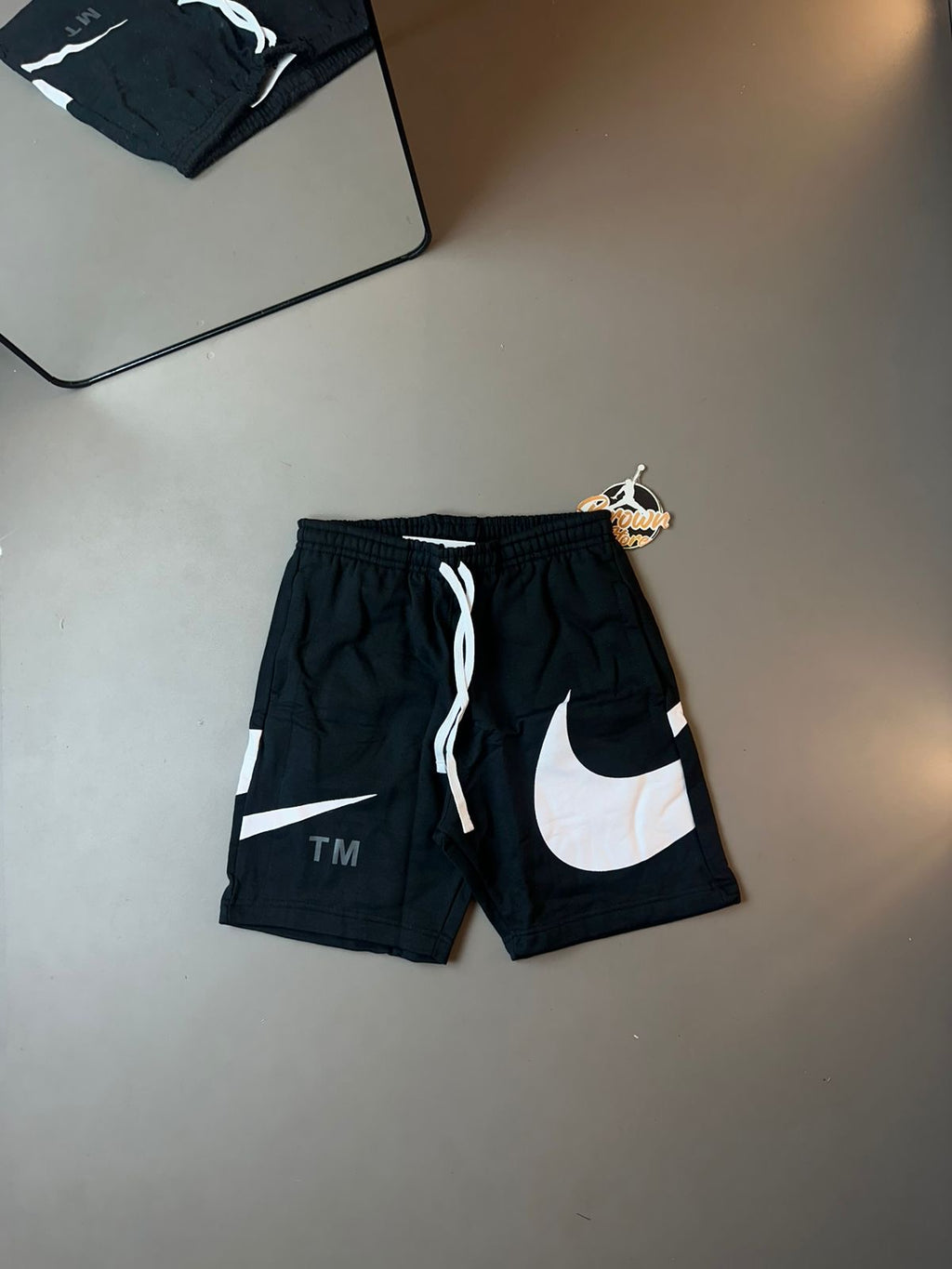 BERMUDA MOLETOM NK BIG SWOOSH TM