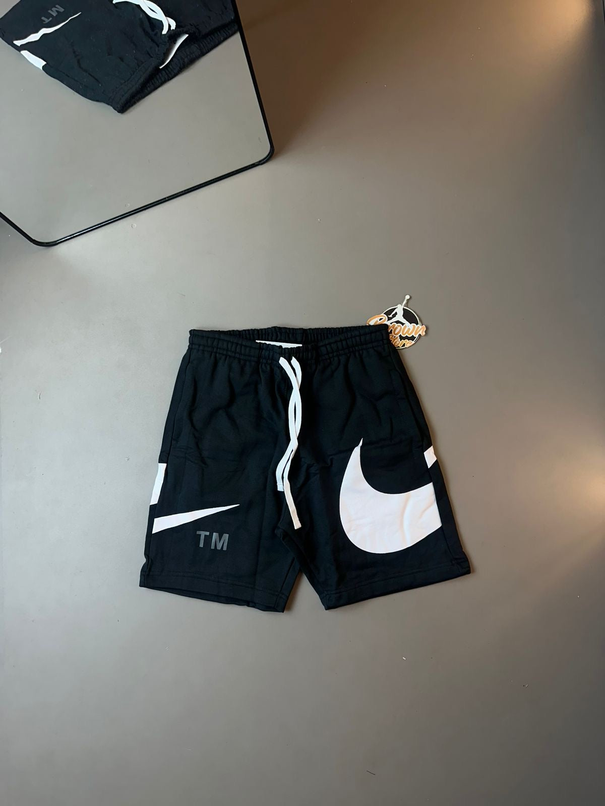 BERMUDA MOLETOM NK BIG SWOOSH TM