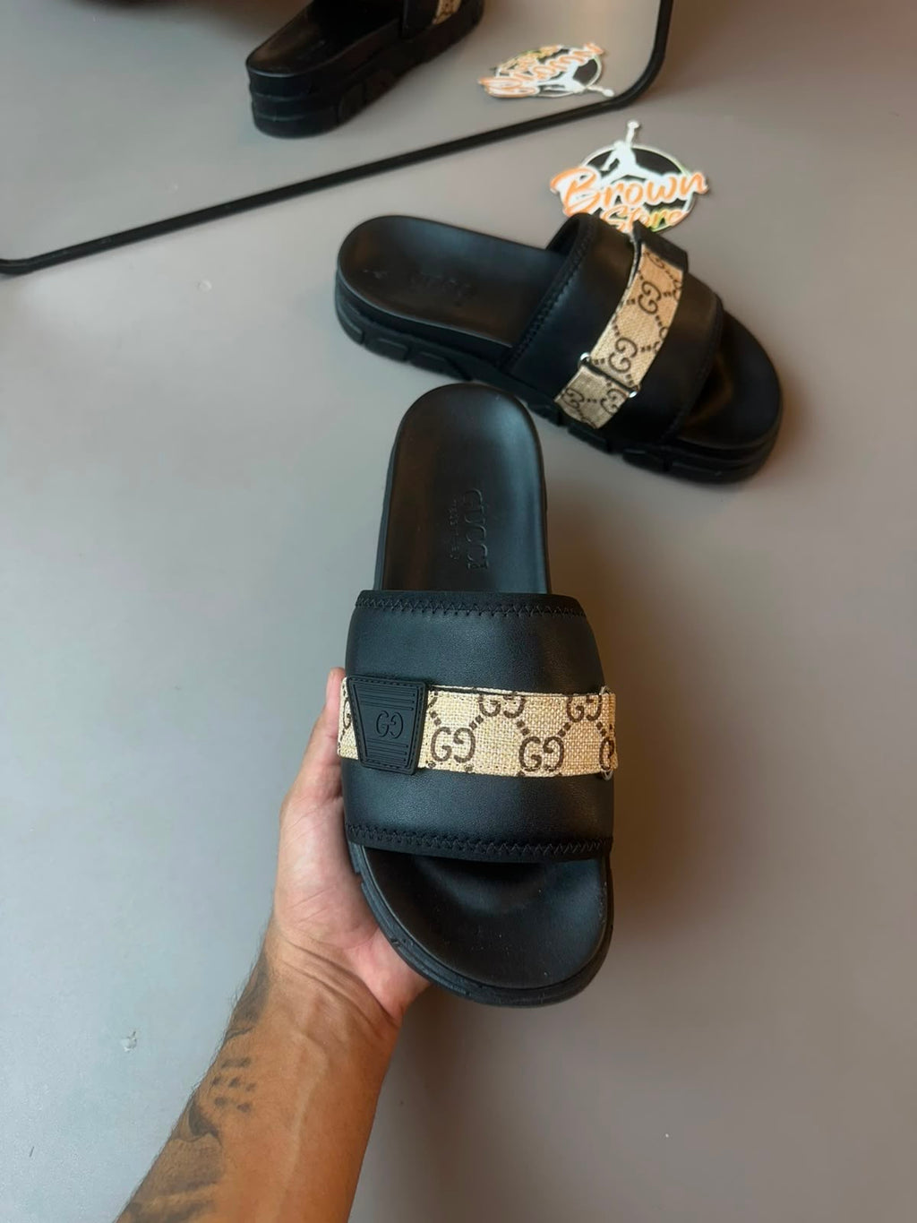 CHINELO GUCCI PLATAFORMA CG