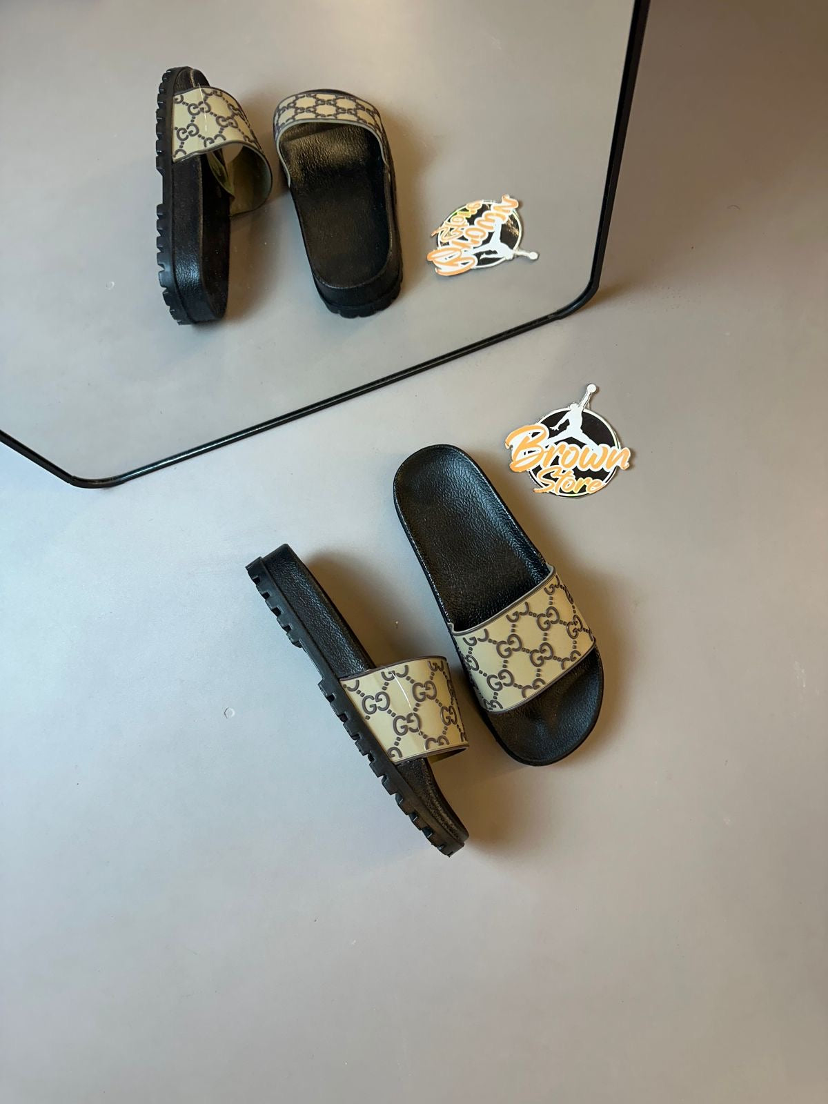 CHINELO GUCCI