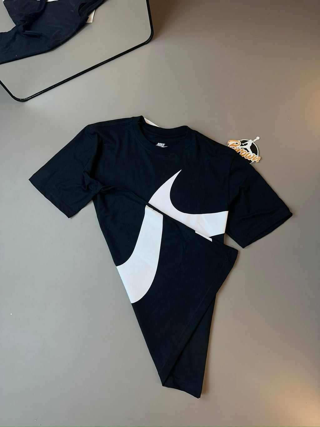 CAMISETA NIKE BIG SWOOSH TM