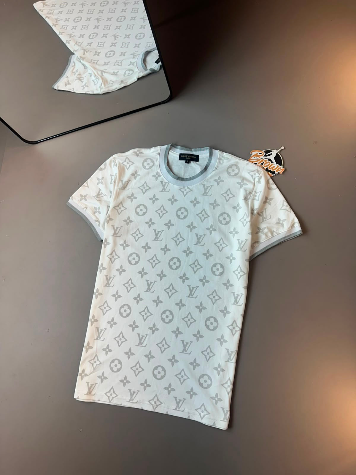 CAMISETA LV REVELO