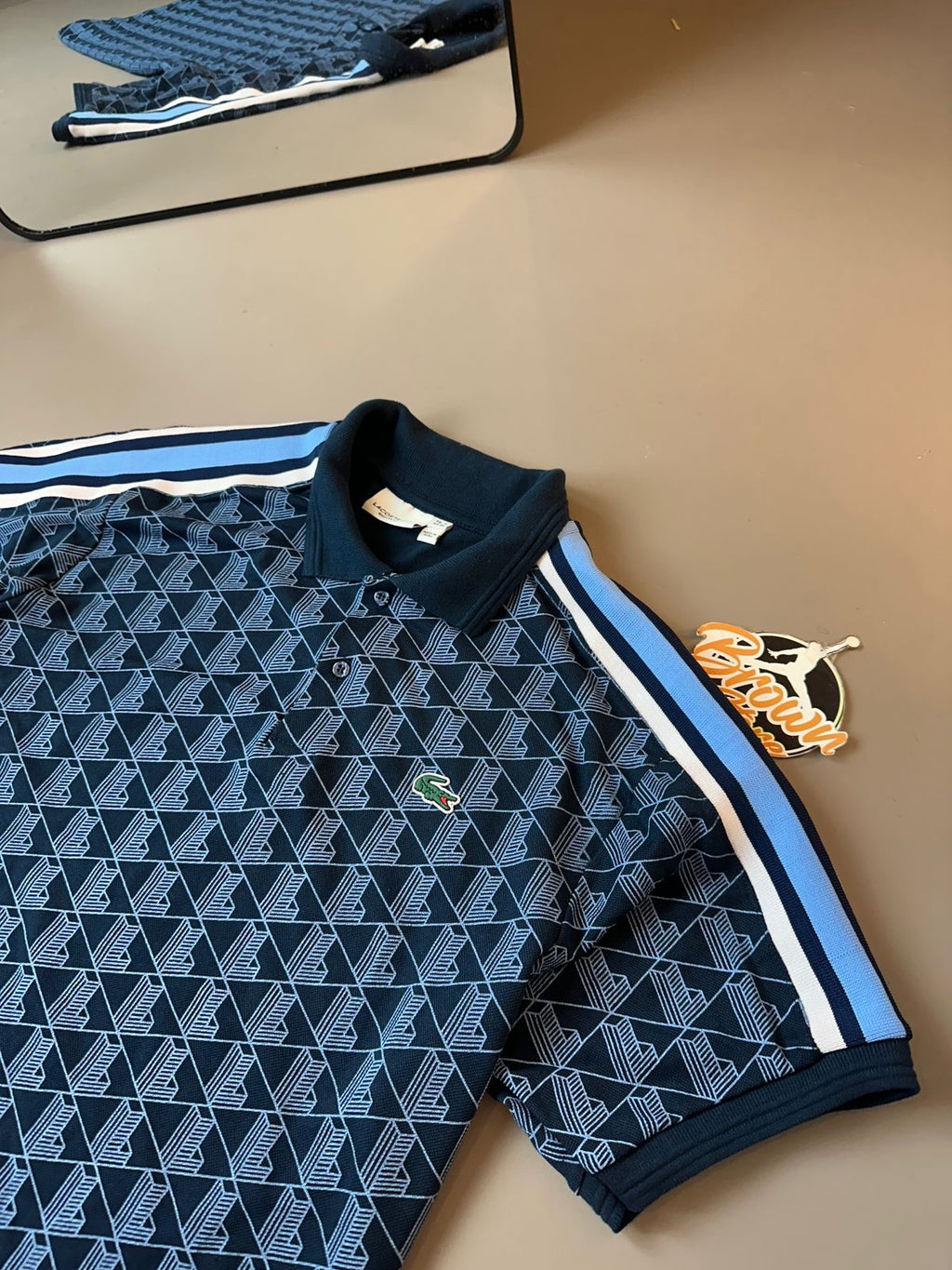 POLO LACOSTE MONOGRAMA