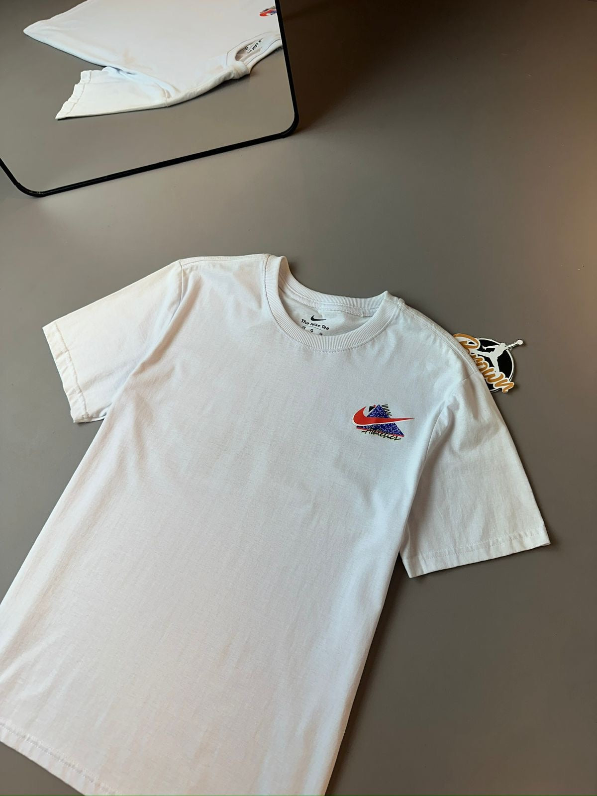 CAMISETA NIKE ATHLETICS