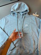 JAQUETA NIKE CLUB MOLETOM