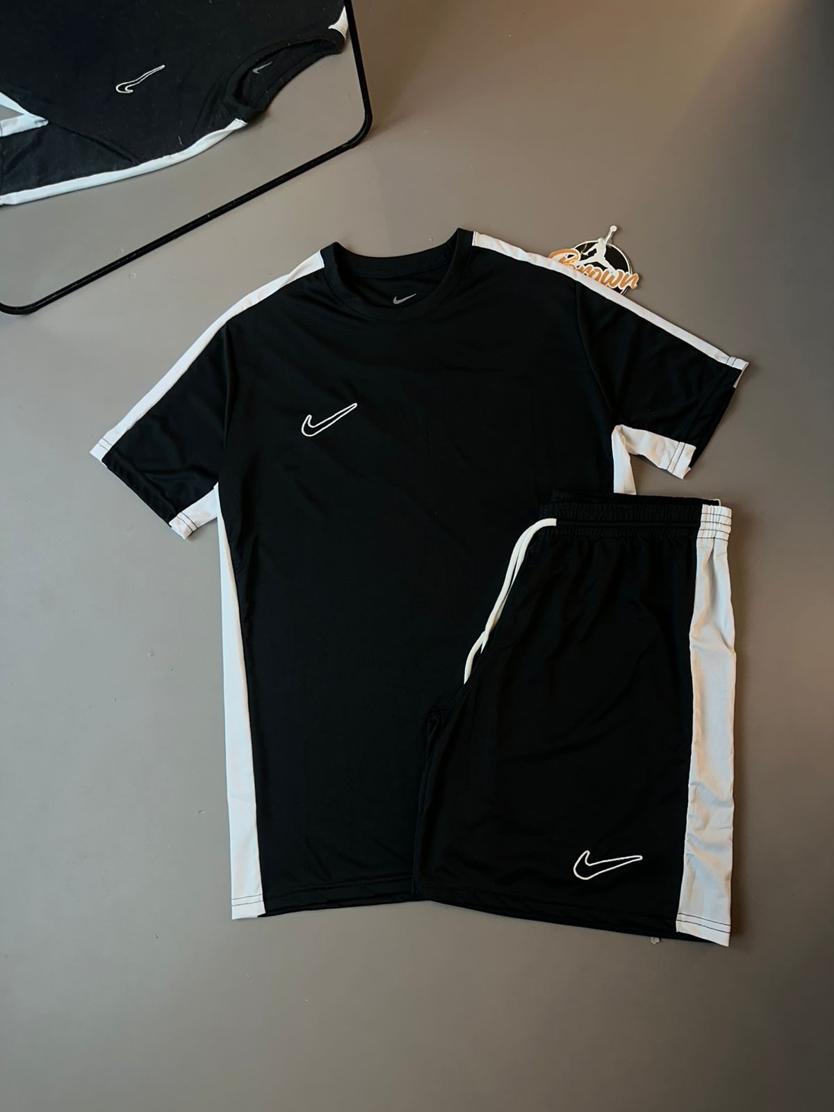 CONJUNTO DRY FIT ACADEMY NIKE