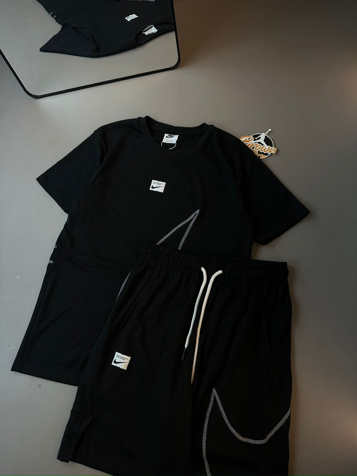 CONJUNTO NIKE MALHÃO SWOOSH