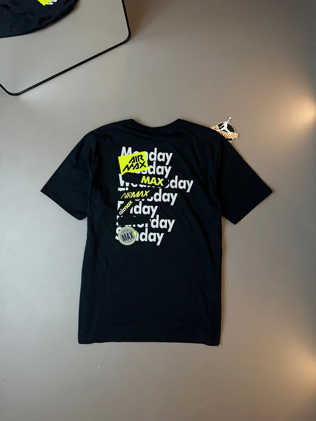 CAMISETA NIKE AIR MAX DAY