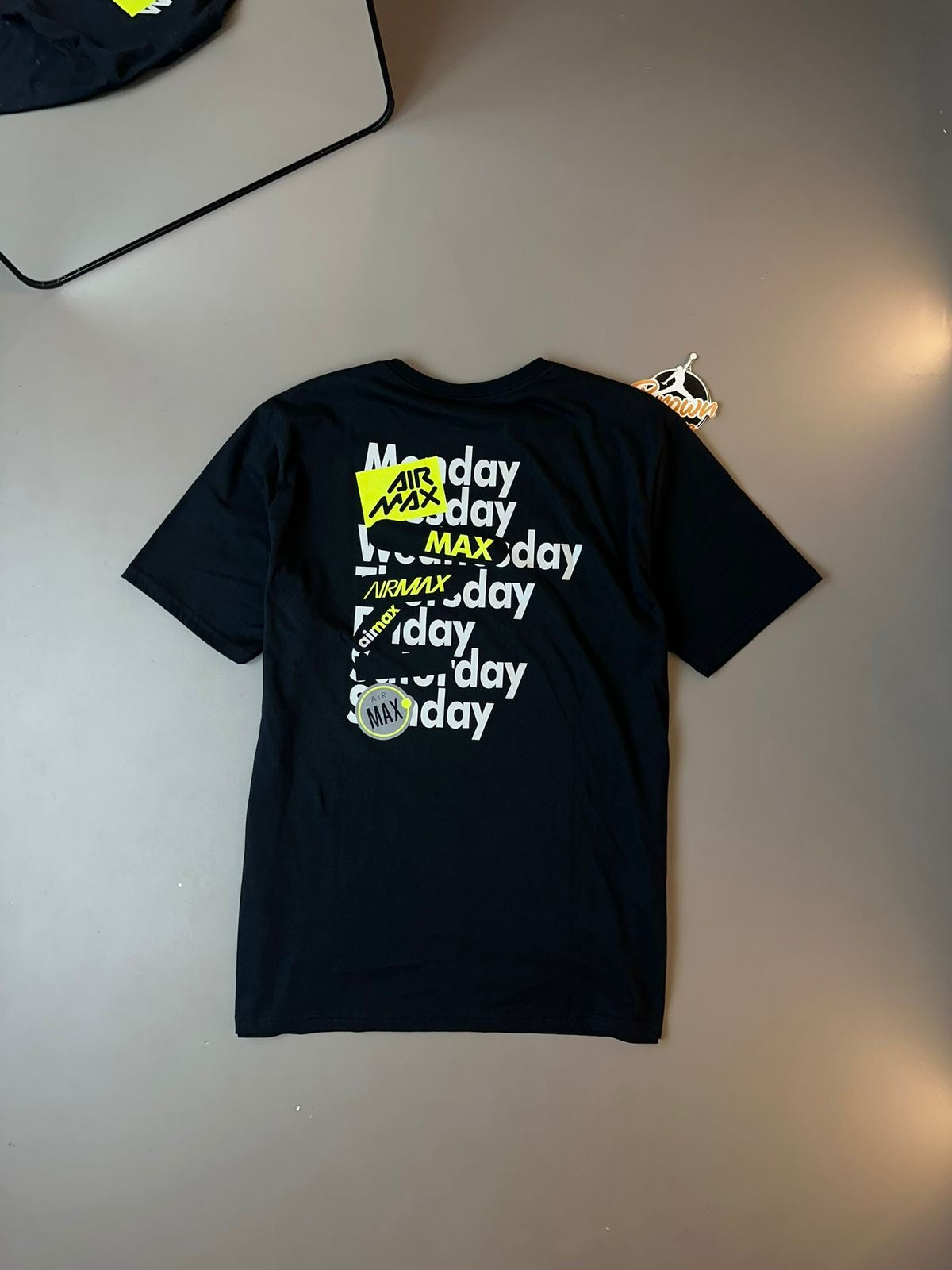 CAMISETA NIKE AIR MAX DAY