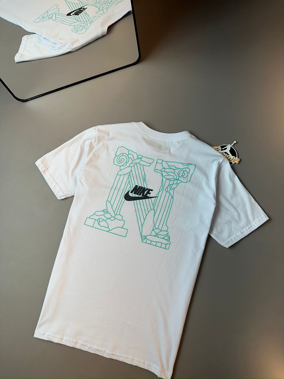 CAMISETA NIKE SPORTSWEAR CLUB