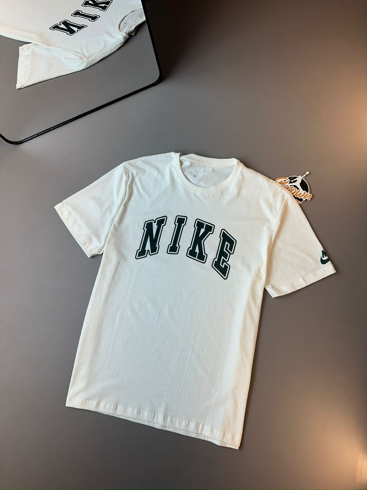 CAMISETA NIKE SPORTSWEAR CLUB