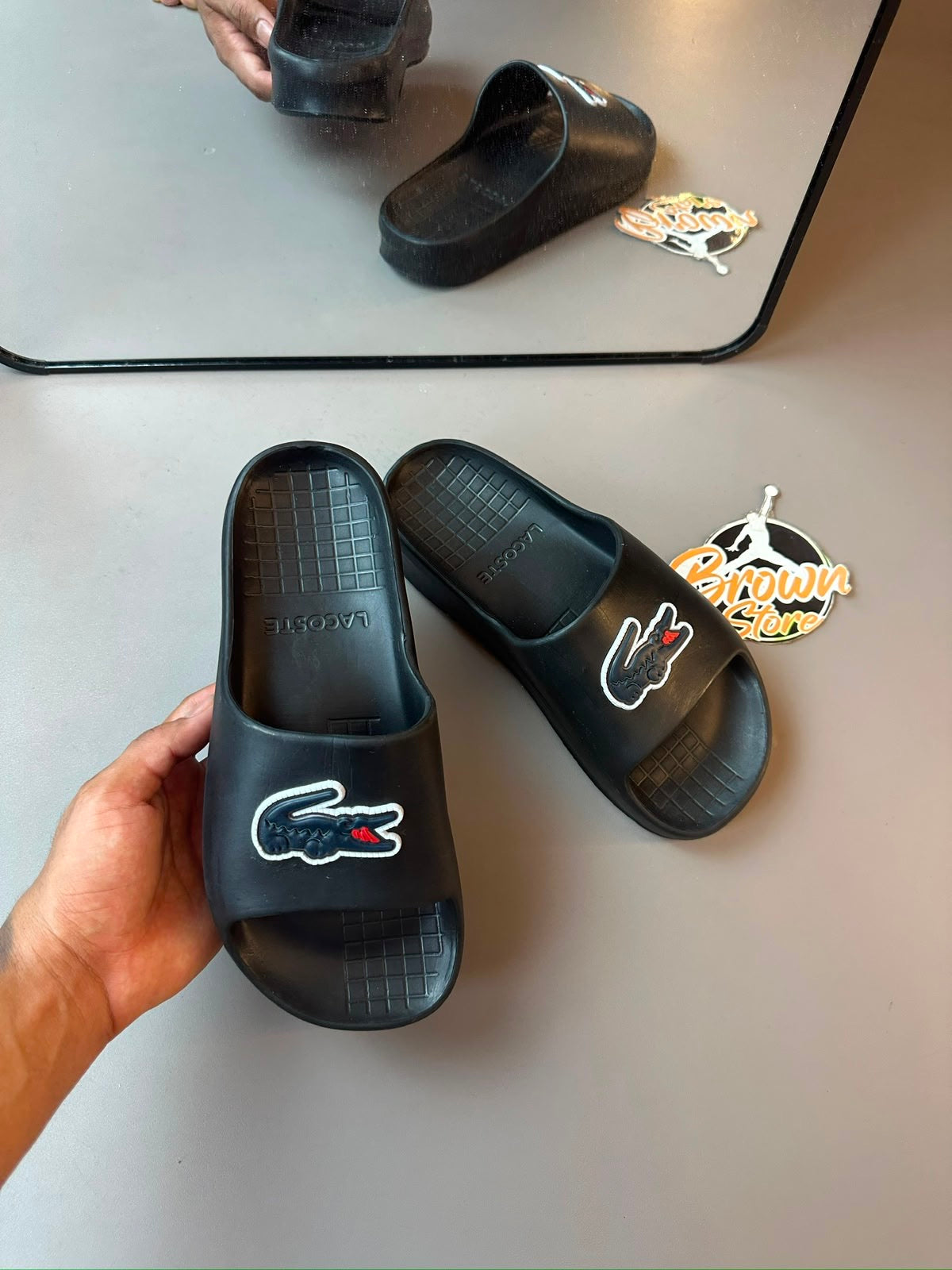 CHINELO LACOSTE