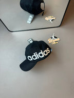 BONÉ ADIDAS LETREIRO P