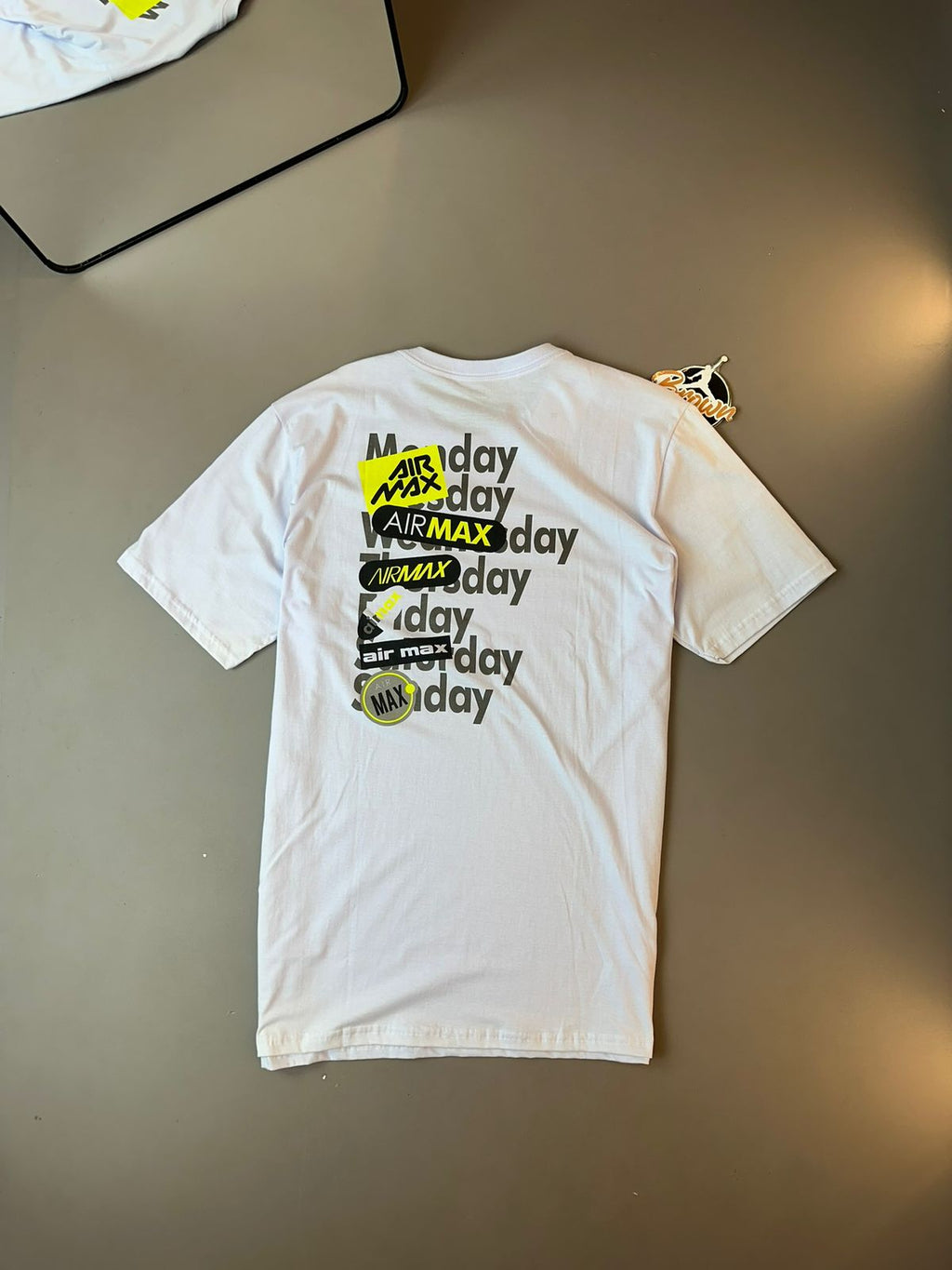 CAMISETA NIKE AIR MAX