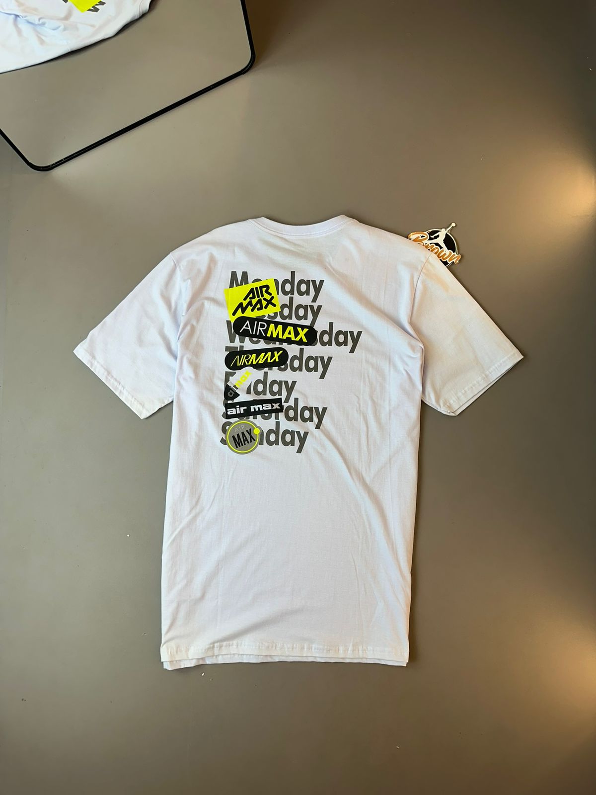 CAMISETA NIKE AIR MAX