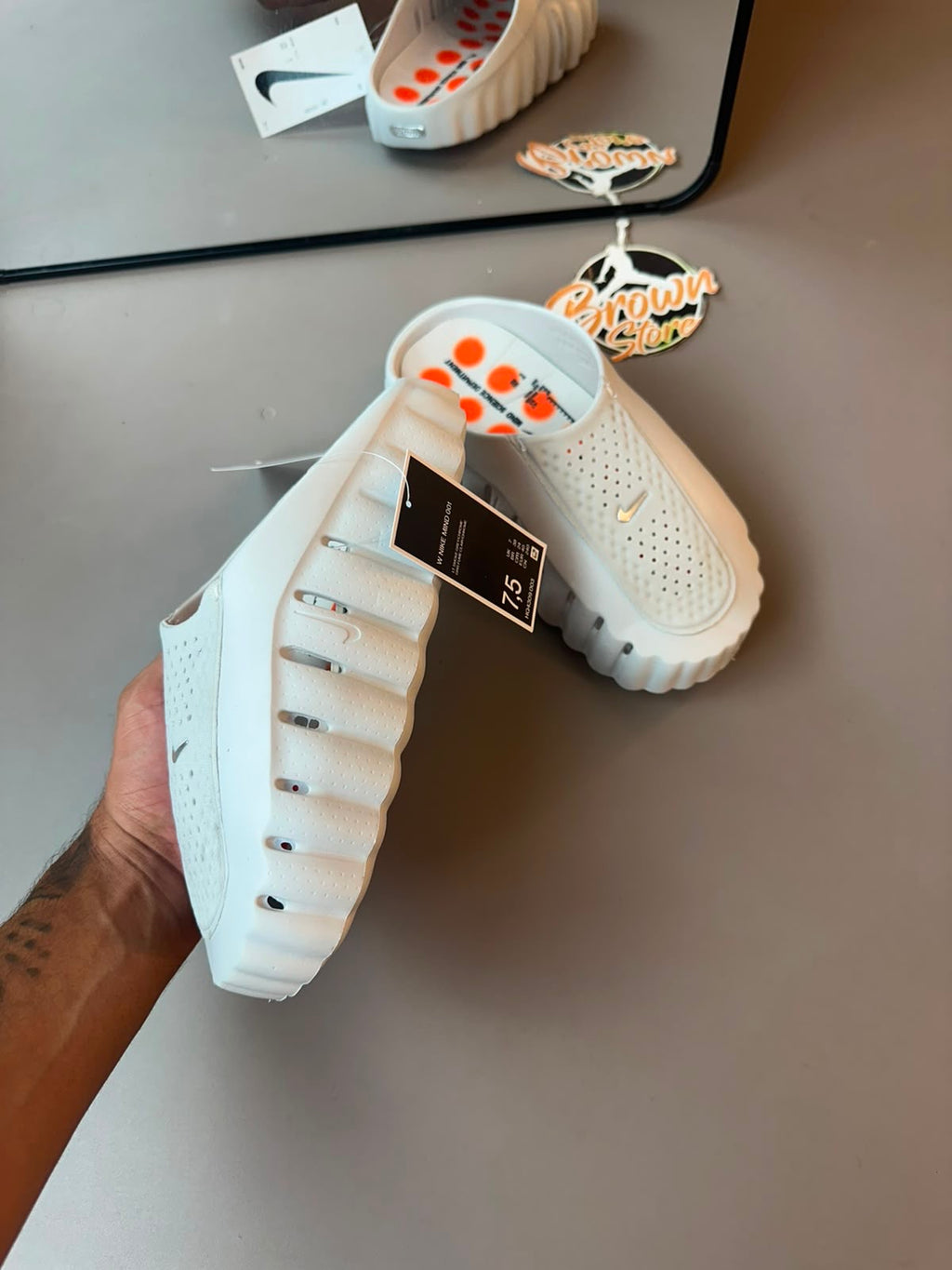 CHINELO SLIDE NIKE MIND 001 - CINZA