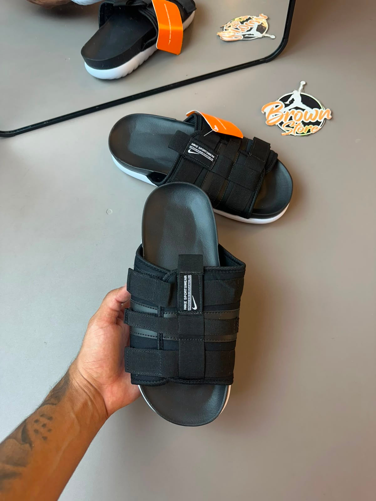 CHINELO NIKE ASUNA 5.0 P