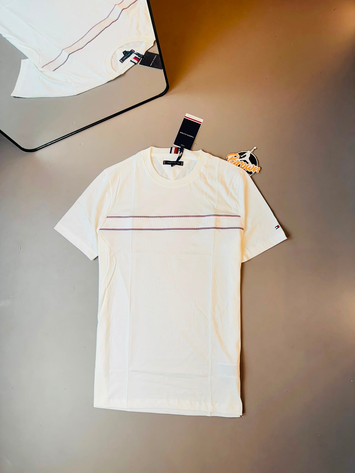 CAMISETA TOMMY HILFIGER - HILF BRANCA