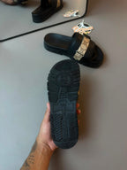 CHINELO GUCCI PLATAFORMA CG
