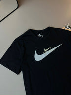CAMISETA NIKE SPORTSWEAR JDI SWOOSH