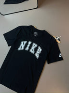 CAMISETA NIKE CLUB
