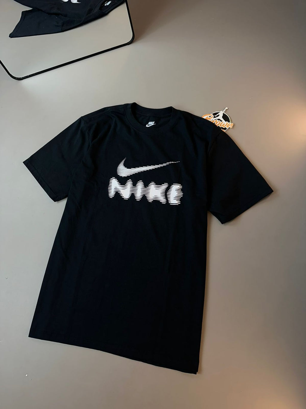 CAMISETA NIKE HYVERSE