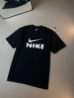 CAMISETA NIKE HYVERSE