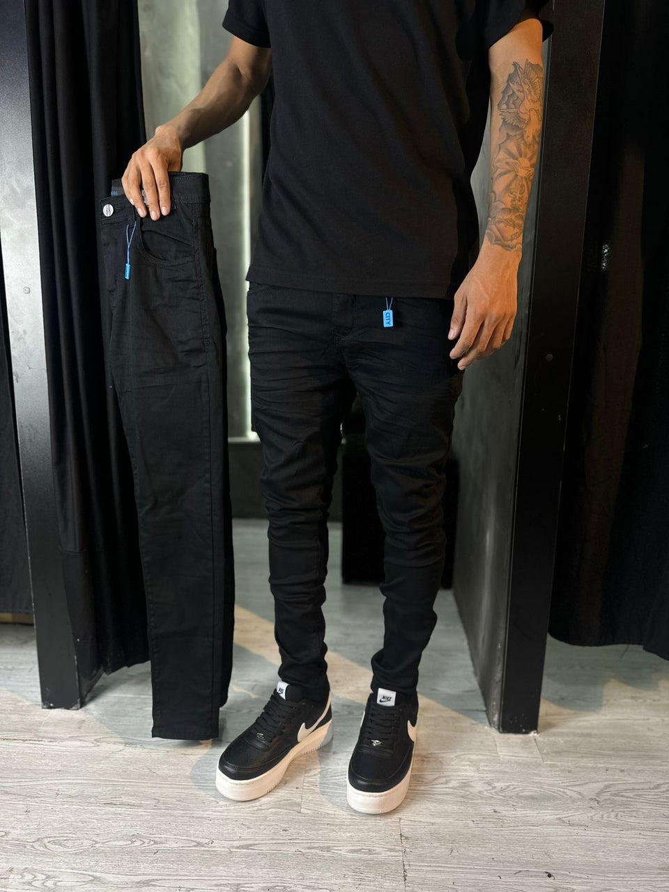 CALÇA JOGADOR LIPSE BLACK DENIM