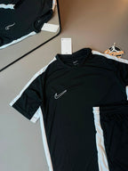 CONJUNTO DRY FIT ACADEMY NIKE