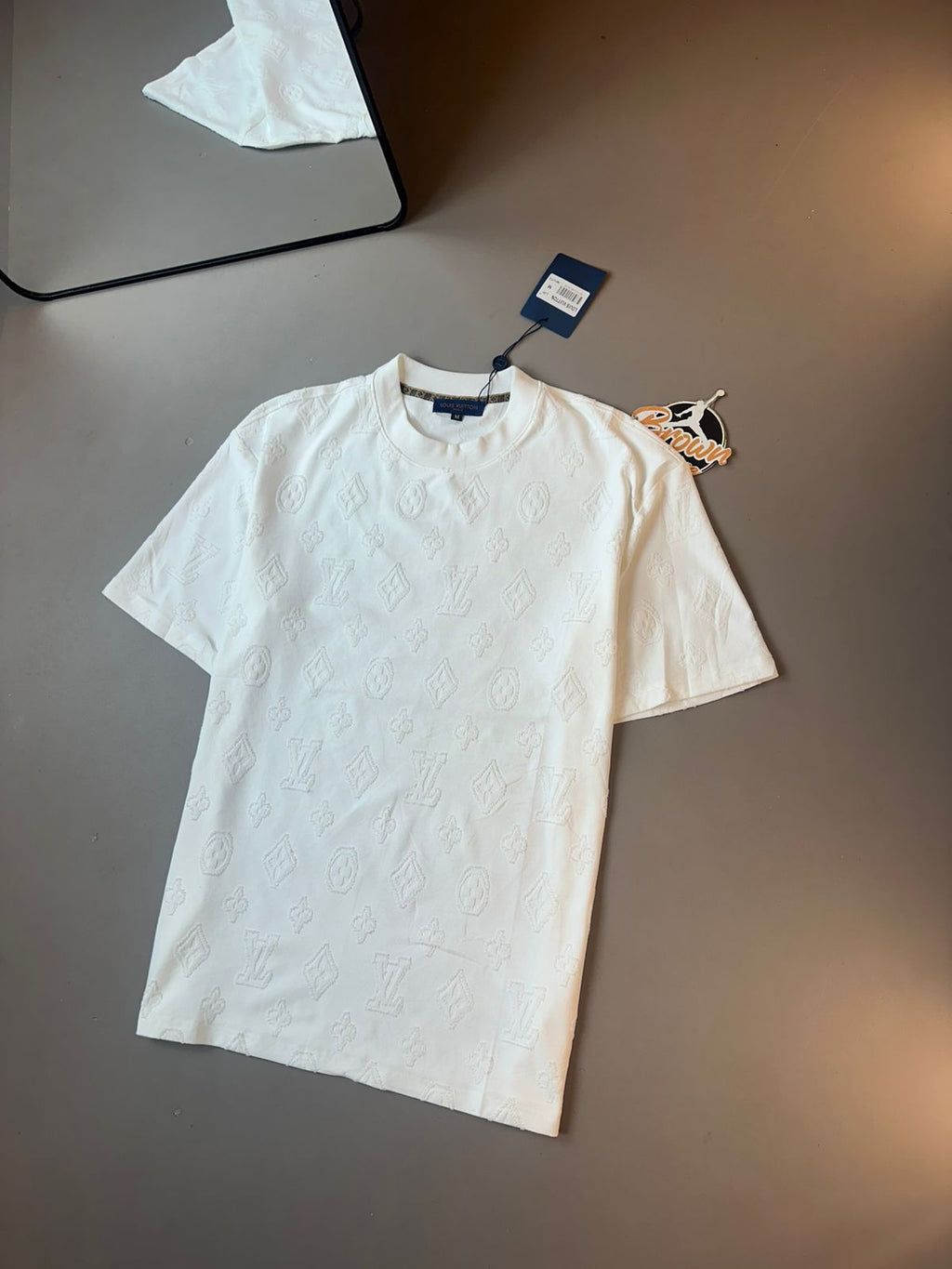 CAMISETA LV IMPORTADA B