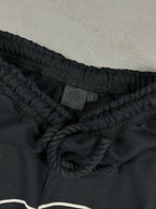 CONJUNTO SYNA WORLD IMPORTADO LOGO
