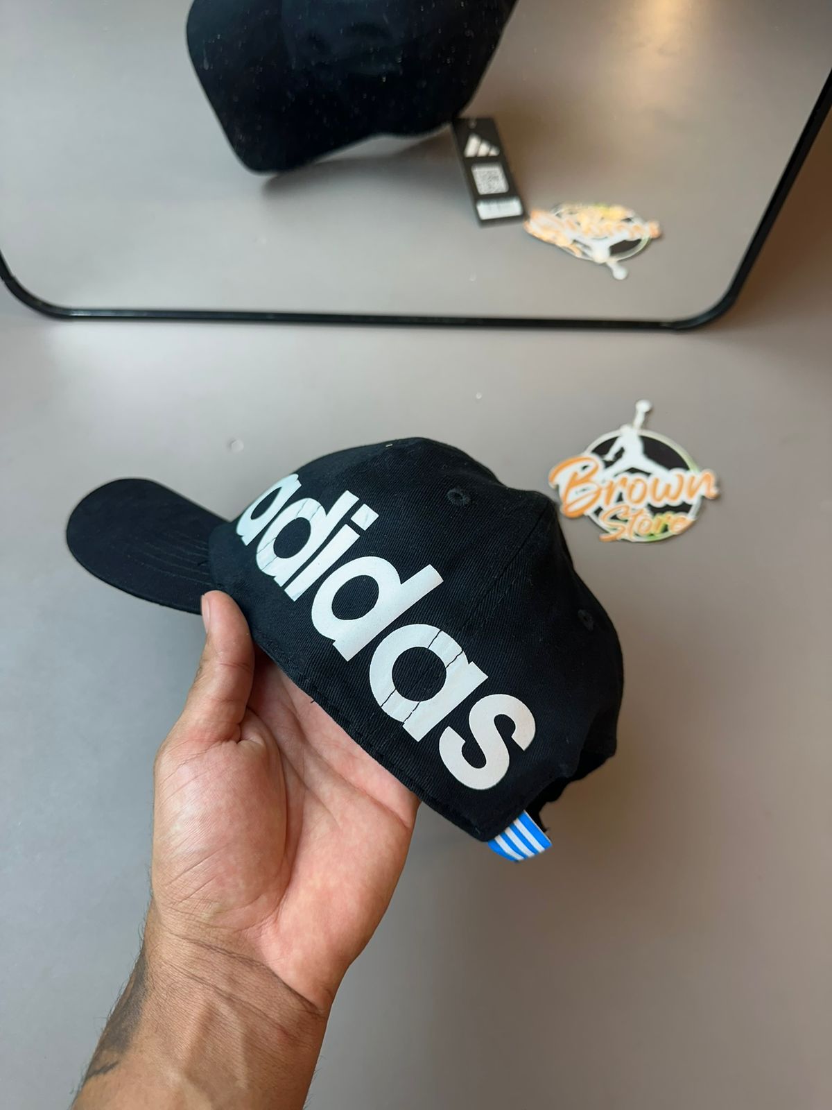 BONÉ ADIDAS LETREIRO P