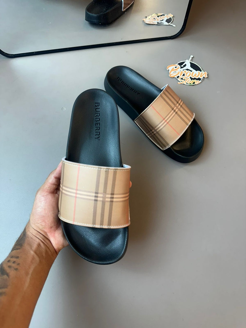 CHINELO SLIDE BURBERRY