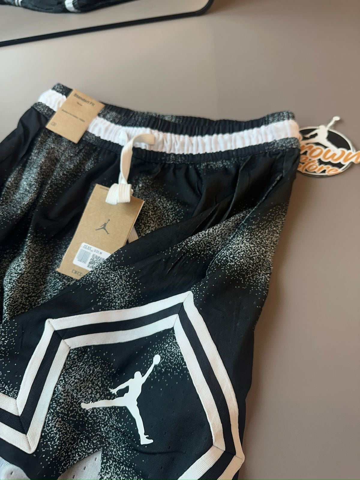 BERMA JUMP JORDAN DIAMOND WOVEN